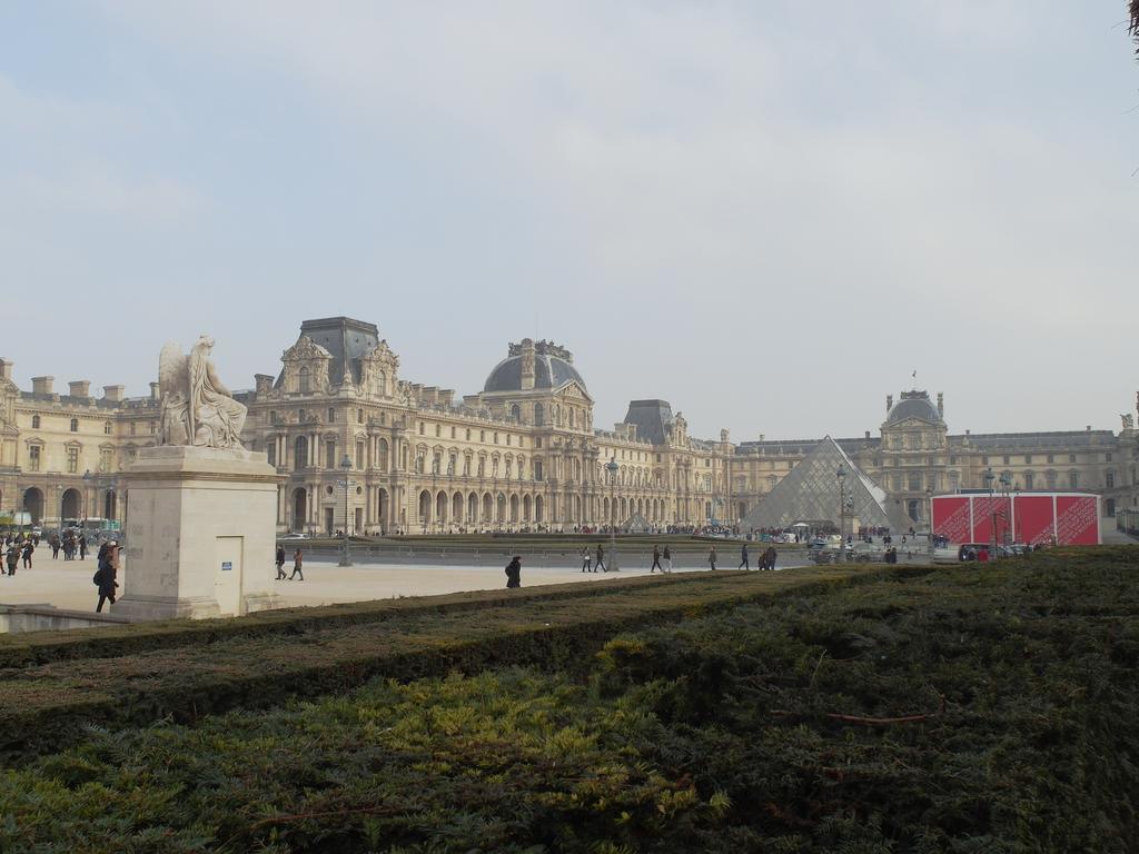 Chambre D Hote : Louvre Elegant Apt Suite Paris Bagian luar foto