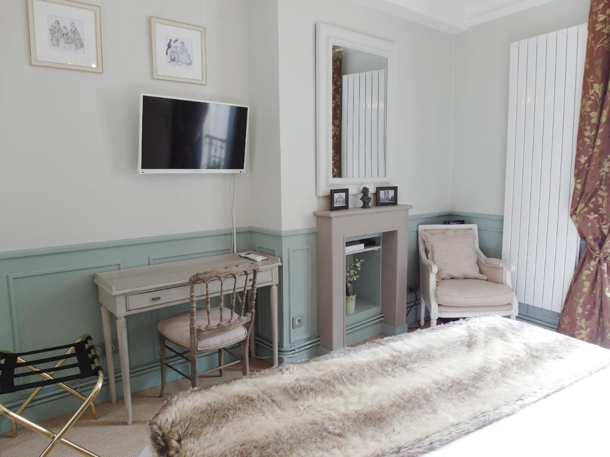 Chambre D Hote : Louvre Elegant Apt Suite Paris Bagian luar foto