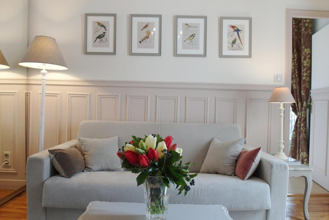 Chambre D Hote : Louvre Elegant Apt Suite Paris Bagian luar foto