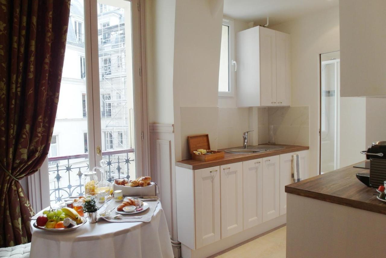 Chambre D Hote : Louvre Elegant Apt Suite Paris Bagian luar foto