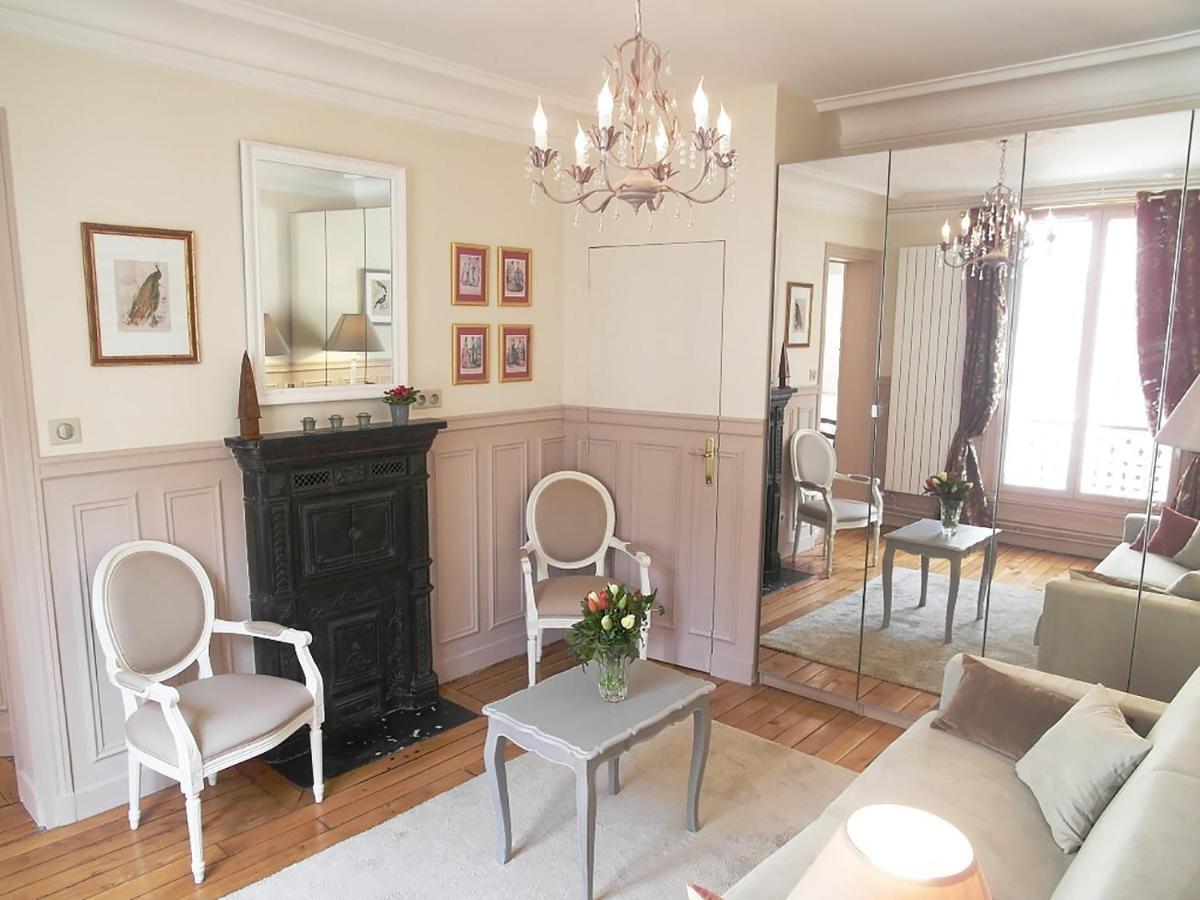 Chambre D Hote : Louvre Elegant Apt Suite Paris Bagian luar foto